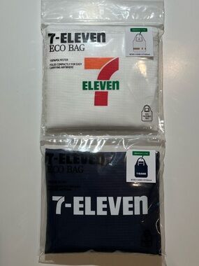 NWT Set of 2: 7-Eleven Reusable Foldable Tote Bags from Japan - White & Navy